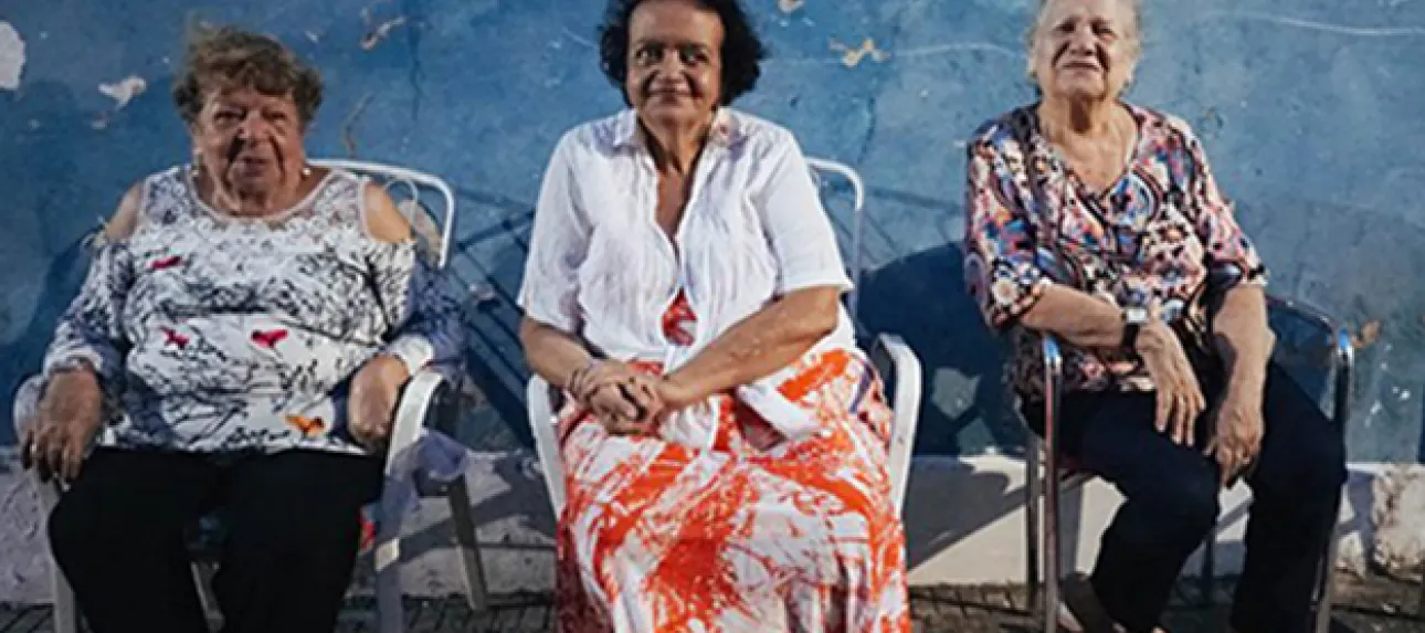 Oldyssey: tour du monde des initiatives intergénérations