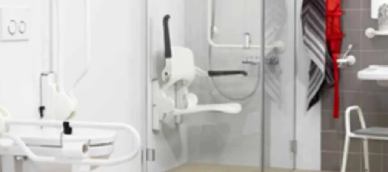 Salle de bain : quels aménagements pour une personne âgée?