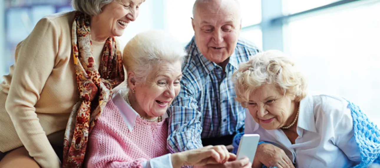 Comment choisir son smartphone pour senior ?