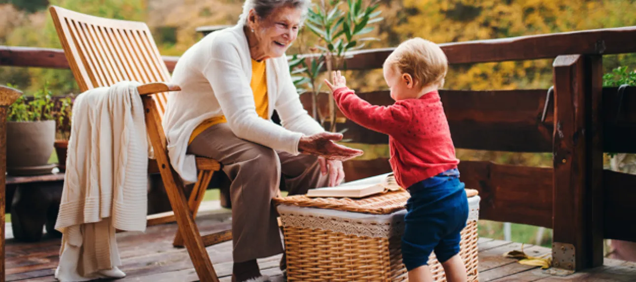Aménager l'extérieur de la maison d'un senior