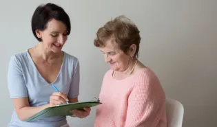 sante a domicile sondage opinionway