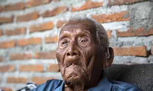 Mbah Gotho, 145 ans, affirme être le doyen de l'humanité