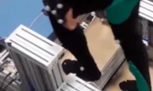 Des marches à ressort pour les seniors