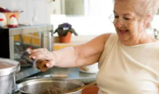 Aménager, rénover une cuisine pour une personne âgée