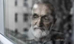 Maltraitance personnes âgées