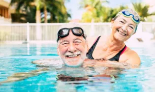 bienfaits natation senior