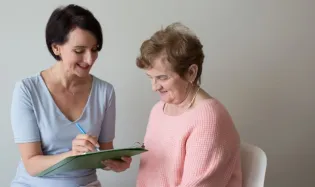 sante a domicile sondage opinionway