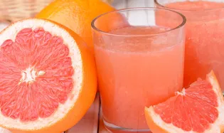 jus-pamplemousse-risque-senior.jpg