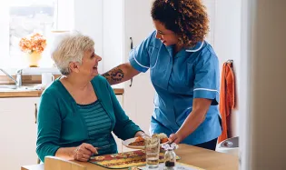 secteur-penurie-aide-a-domicile.jpg