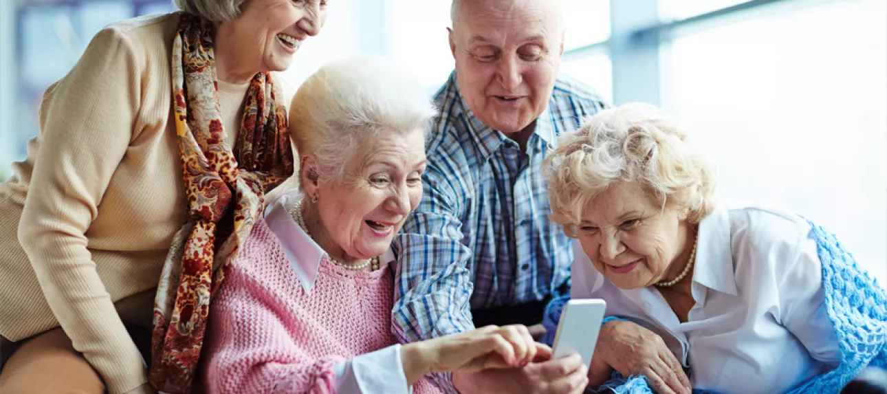 Comment choisir son smartphone pour senior ?